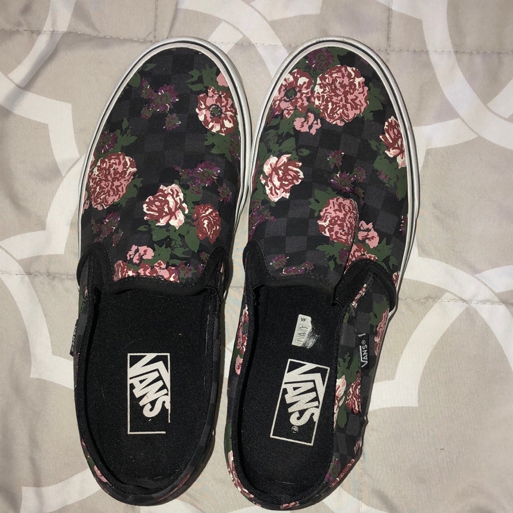 Floral checkered vans